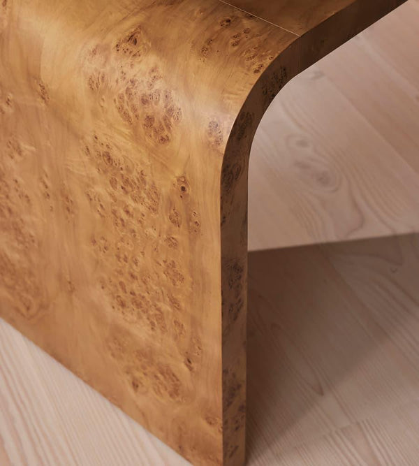 Curved Burl Wood Desk – Sculptural Simplicity, Natural Luxury